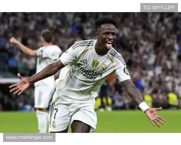 维尼修斯早期生涯解析：皇马初期低迷为何成为关键转折