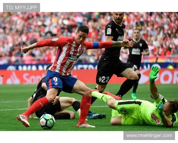 曼城的控制力下降,本质是节奏与空间的失衡 曼城的控制力下降,本质是节奏与空间的失衡