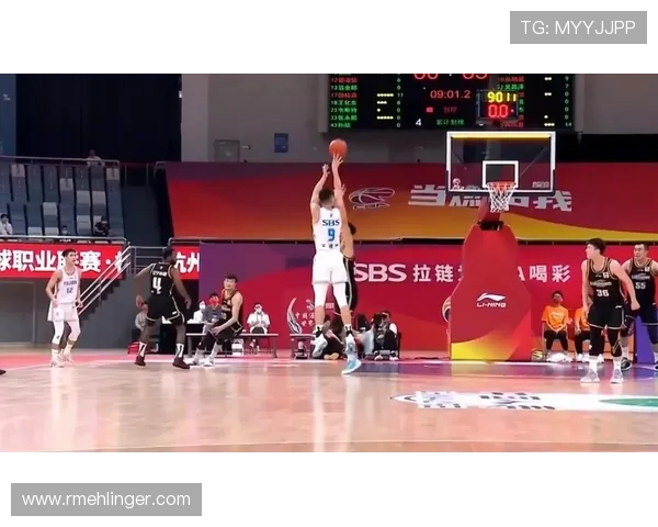 24秒违例规则解析：进攻时间耗尽如何判定？